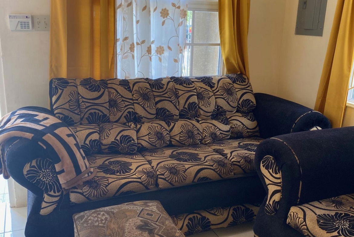 Ninth image of 479 Seashore Crescent, Block in Greater Portmore, St. Catherine, Jamaica - property is For Rent