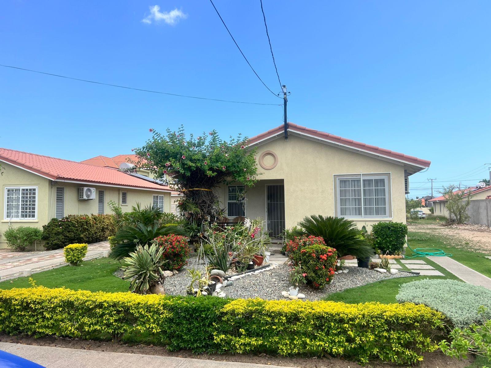 Second image of 8 Waverly Close in Portmore Country Club, St. Catherine, Jamaica - property is For Rent