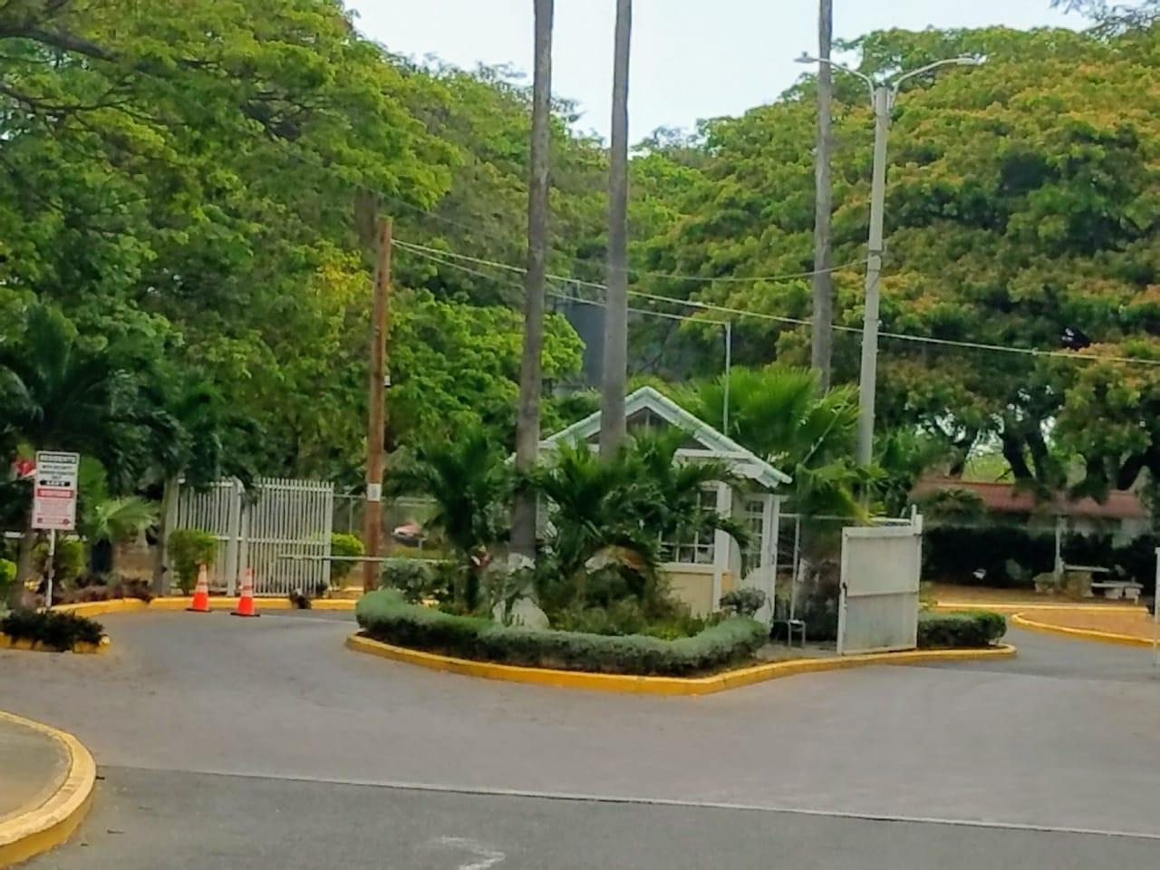 Fourteenth image of 8 Waverly Close in Portmore Country Club, St. Catherine, Jamaica - property is For Rent