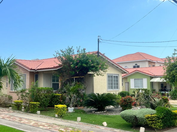 Third image of 8 Waverly Close in Portmore Country Club, St. Catherine, Jamaica - property is For Rent