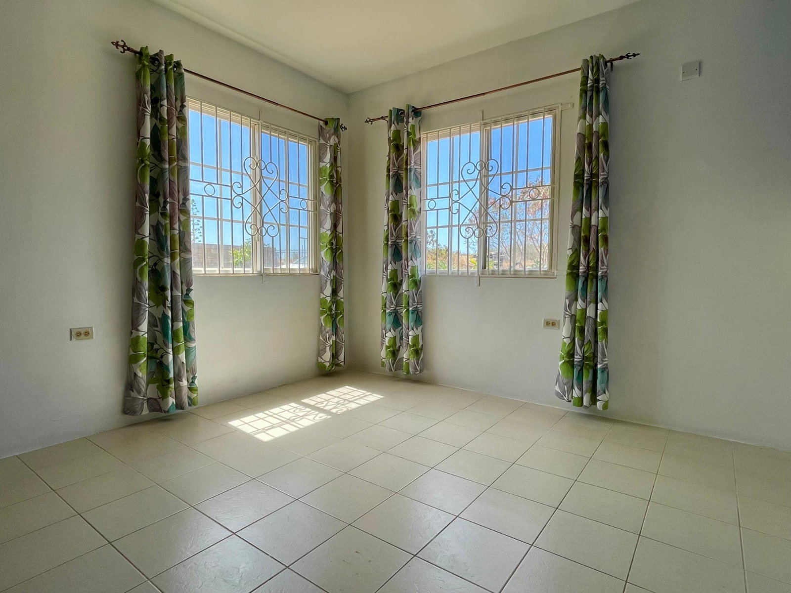Fifth image of 46 Sandhills Vista in Sandhills, St. Catherine, Jamaica - property is For Rent