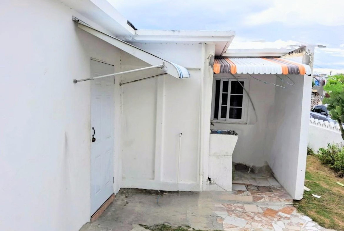 Eleventh image of 570 Hayling Court in Portsmouth, St. Catherine, Jamaica - property is For Sale