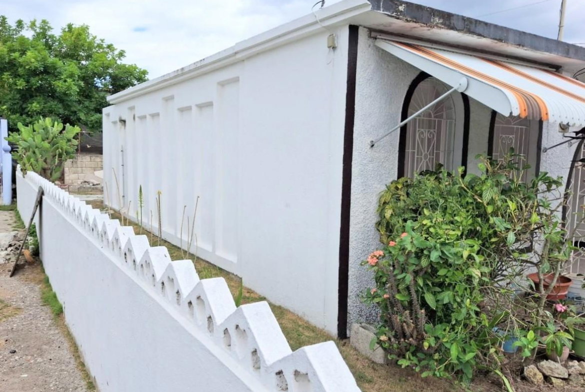 Fourteenth image of 570 Hayling Court in Portsmouth, St. Catherine, Jamaica - property is For Sale