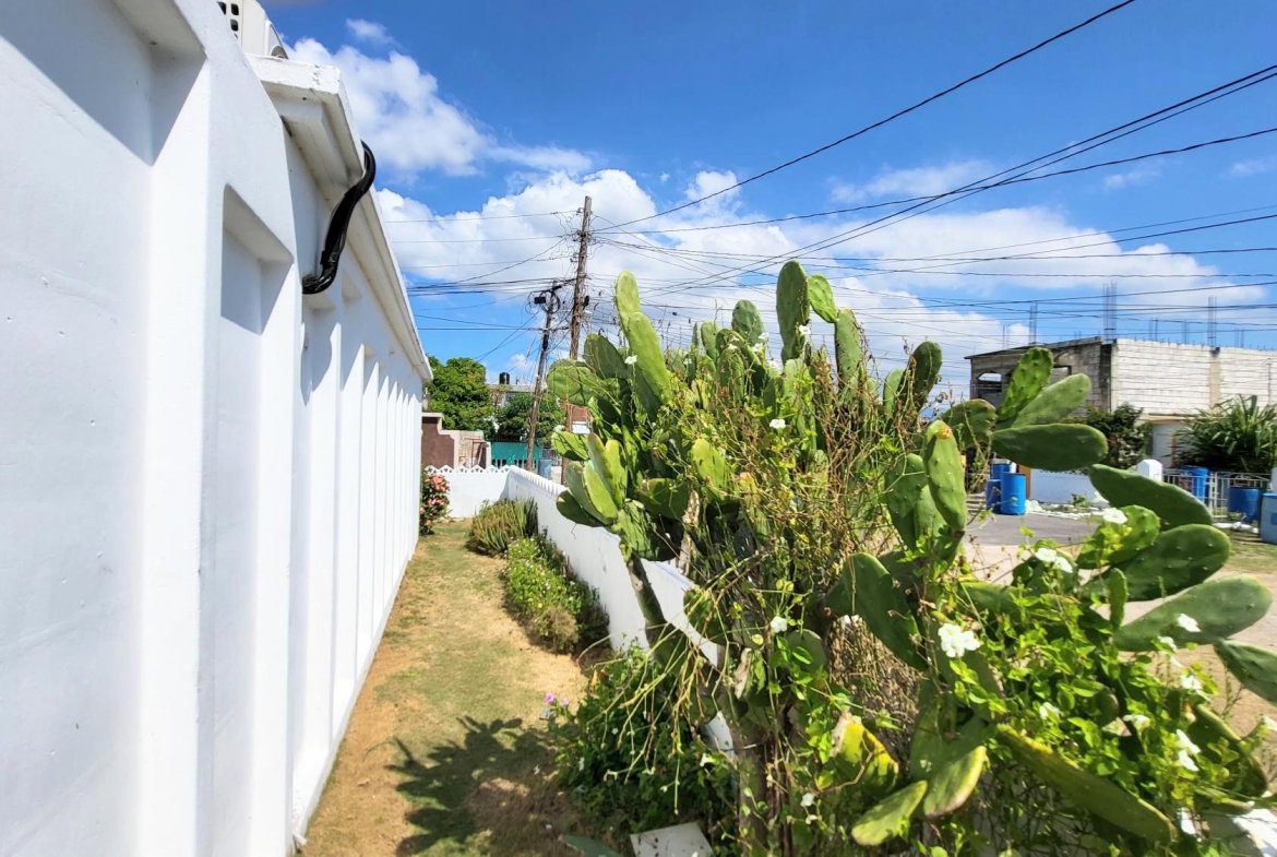 Fifteenth image of 570 Hayling Court in Portsmouth, St. Catherine, Jamaica - property is For Sale