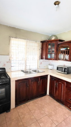 Tenth image of 570 Hayling Court in Portsmouth, St. Catherine, Jamaica - property is For Sale