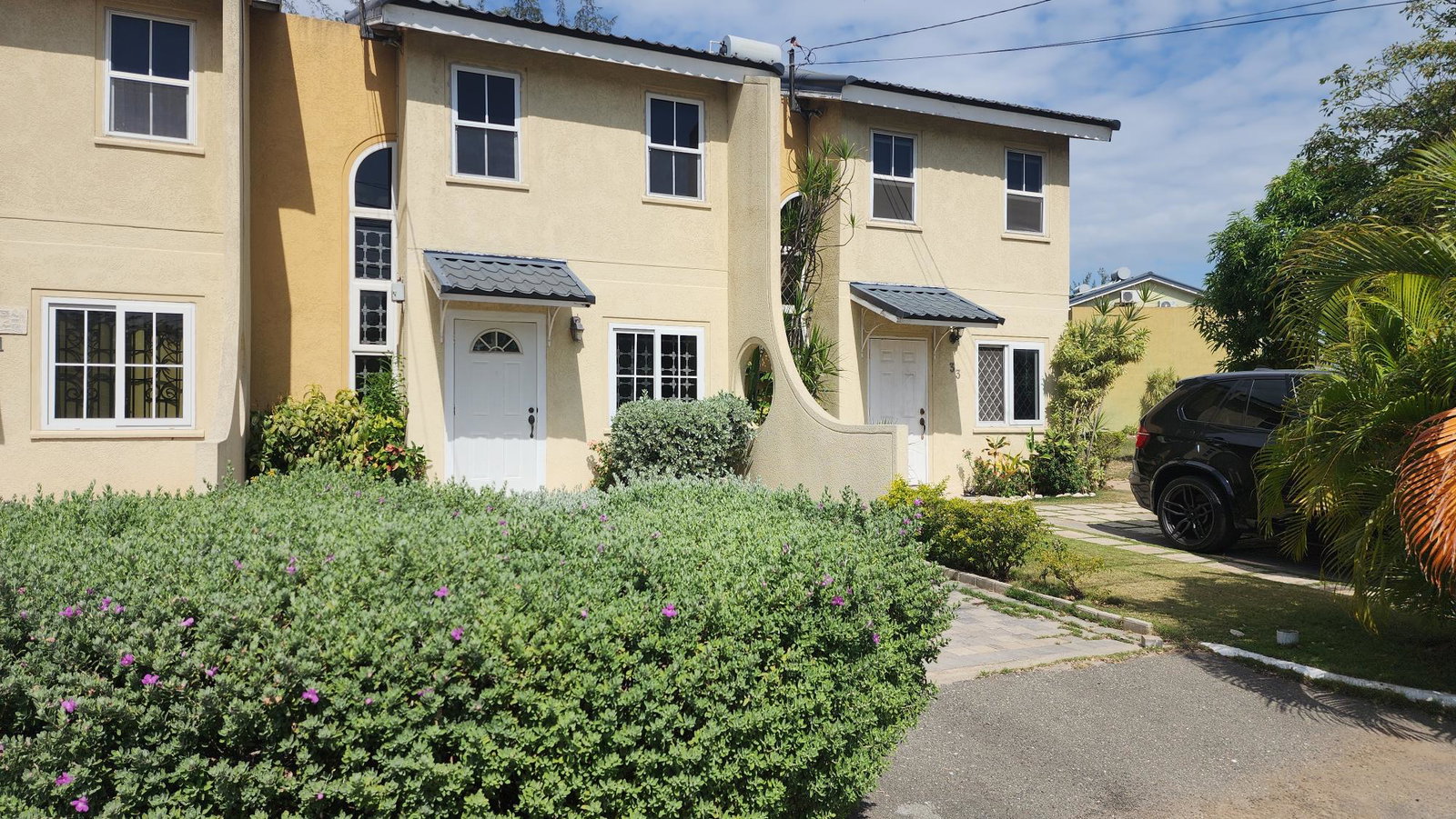 Second image of 32- Portmore Country Club 2 in Portmore Country Club, St. Catherine, Jamaica - property is For Rent