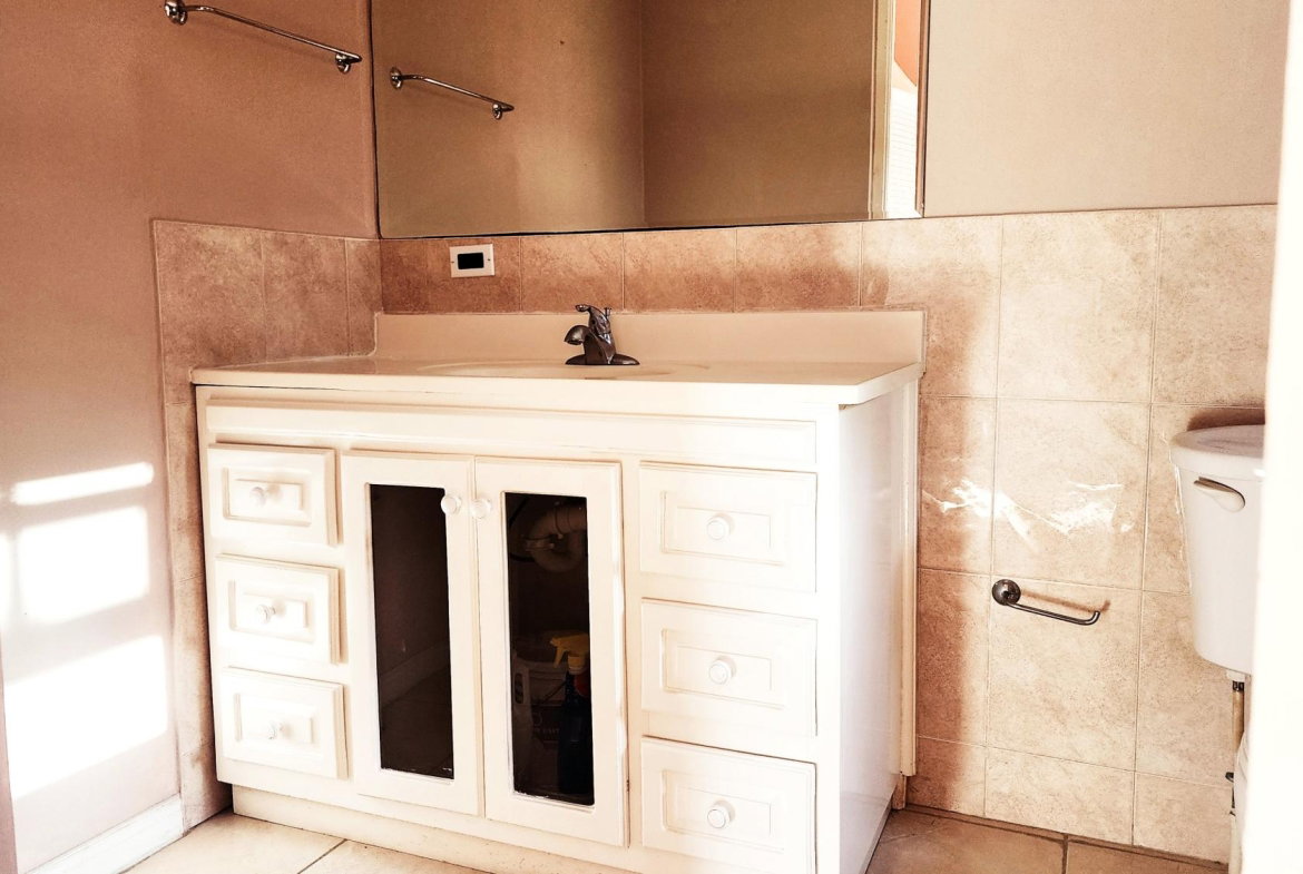 Ninth image of 32- Portmore Country Club 2 in Portmore Country Club, St. Catherine, Jamaica - property is For Rent