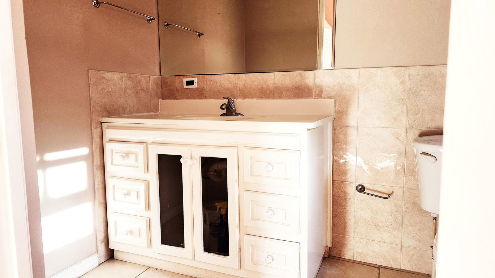 Ninth image of 32- Portmore Country Club 2 in Portmore Country Club, St. Catherine, Jamaica - property is For Rent