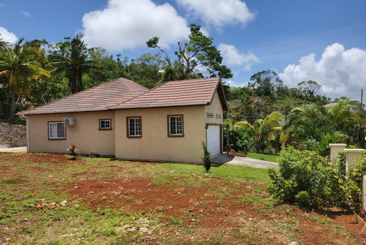 Fifth image of Badminton Terrace Ingles in Mandeville, Manchester, Jamaica - property is For Sale
