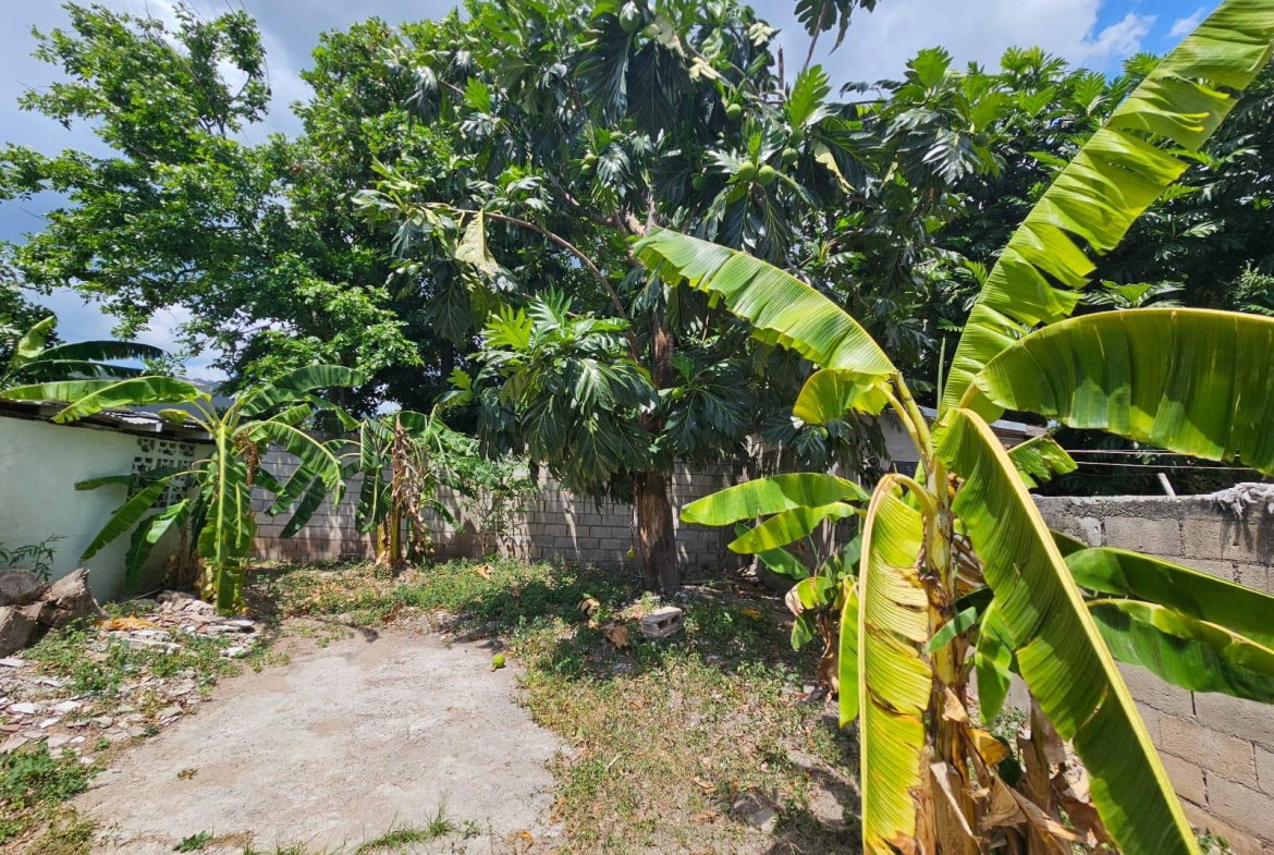 Eleventh image of 12 Anglesea Ave, Pembroke in Kingston 20, St. Andrew, Jamaica - property is For Sale