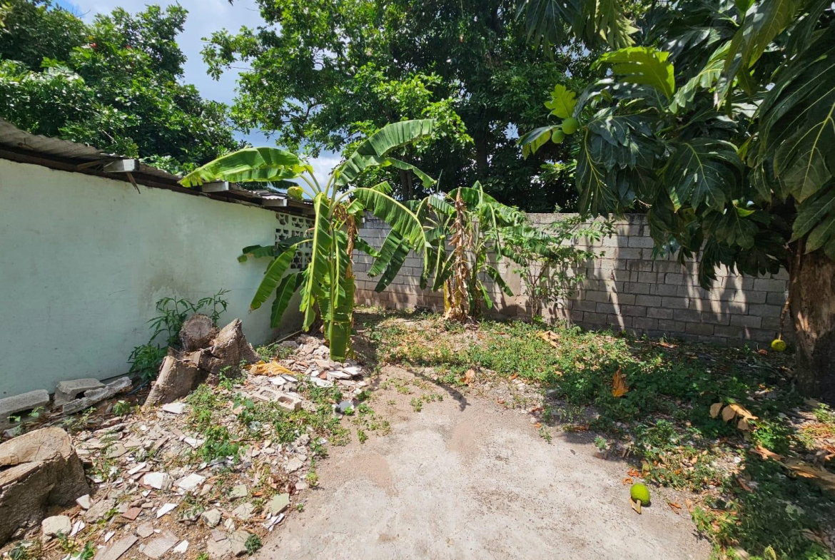 Twelfth image of 12 Anglesea Ave, Pembroke in Kingston 20, St. Andrew, Jamaica - property is For Sale