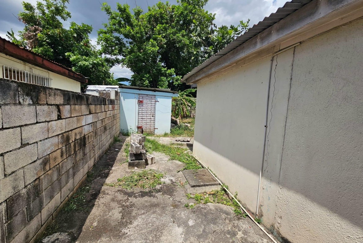 Sixteenth image of 12 Anglesea Ave, Pembroke in Kingston 20, St. Andrew, Jamaica - property is For Sale