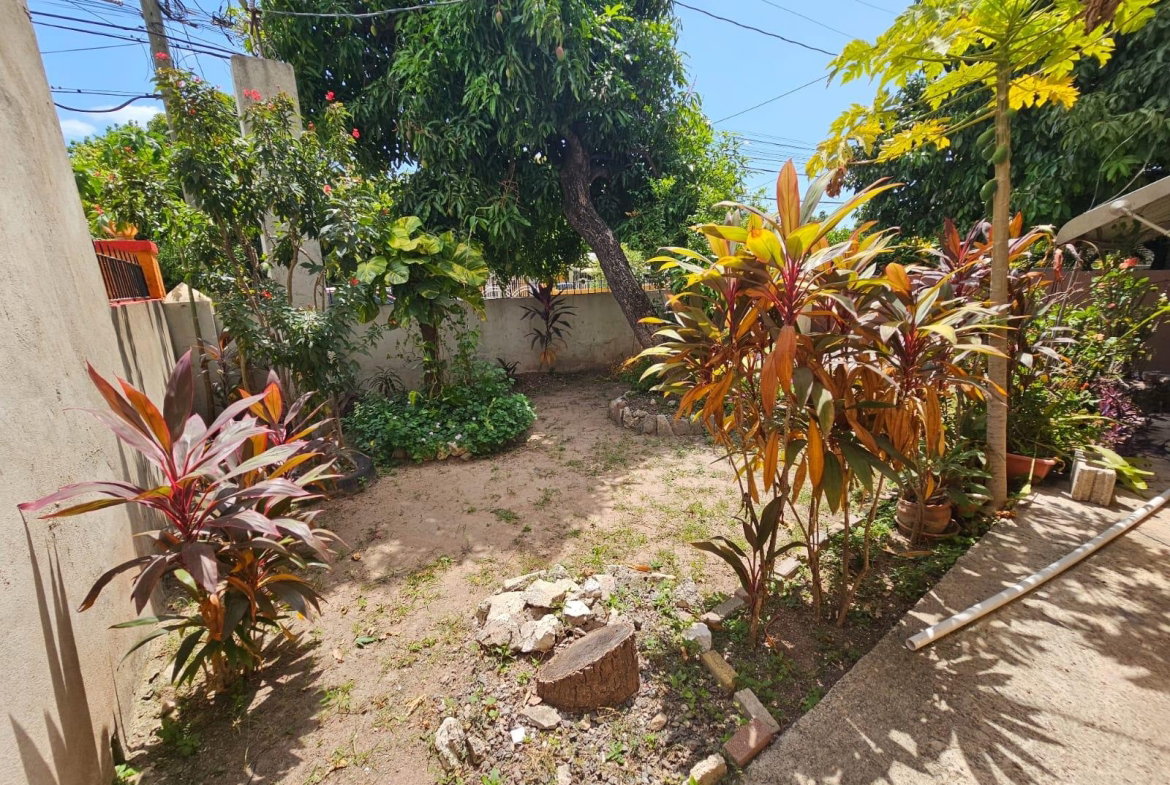 Nineteenth image of 12 Anglesea Ave, Pembroke in Kingston 20, St. Andrew, Jamaica - property is For Sale
