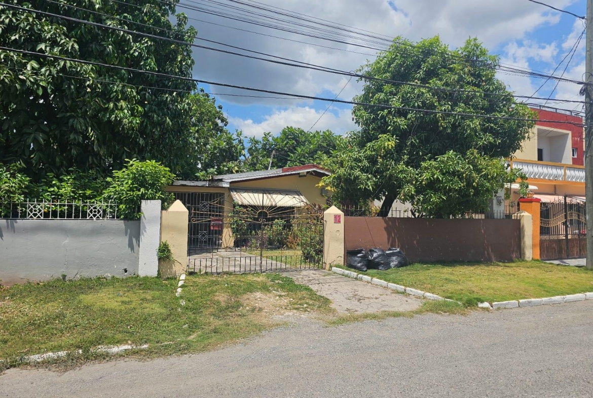 Third image of 12 Anglesea Ave, Pembroke in Kingston 20, St. Andrew, Jamaica - property is For Sale