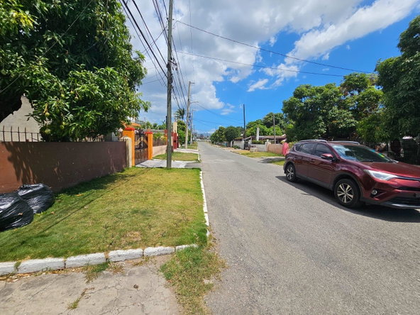 Twenty-First image of 12 Anglesea Ave, Pembroke in Kingston 20, St. Andrew, Jamaica - property is For Sale