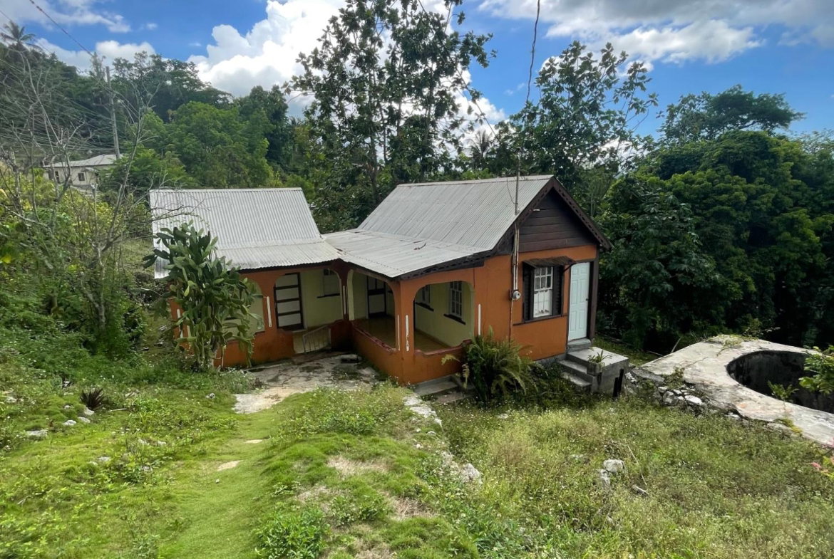 Second image of Union Avenue in Union, St. Elizabeth, Jamaica - property is For Sale