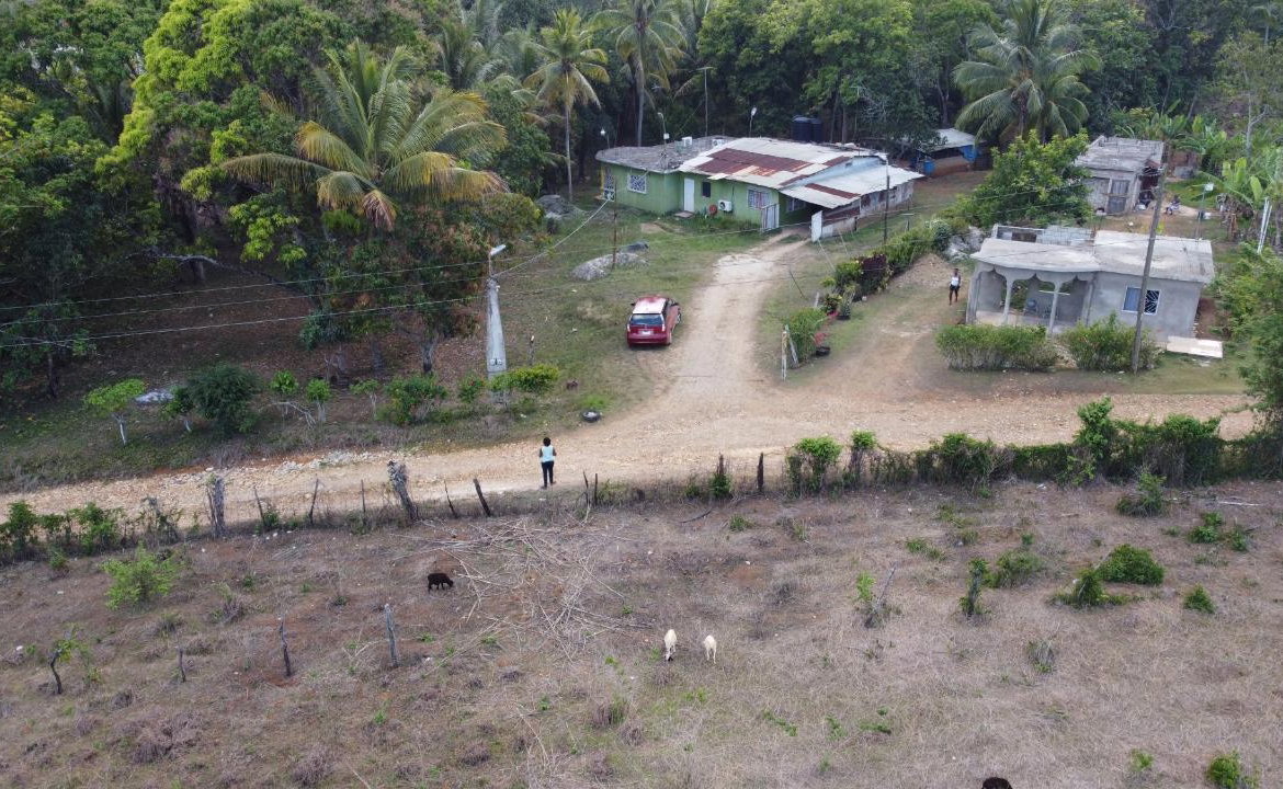 First image of Treadways in Linstead, St. Catherine, Jamaica - property is For Sale