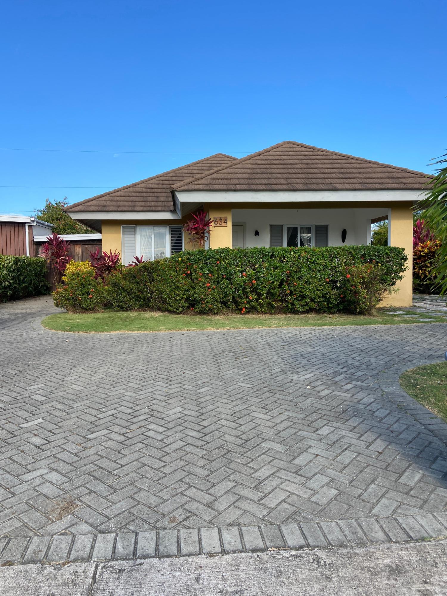 Charming-3-Bedroom-House-for-Rent-in-Coolshade-Richmond-Estate-St.-Ann-Jamaica Thirteenth image of 634-breadfruit Richmond Estate in Laughlands, St. Ann, Jamaica - property is For Rent