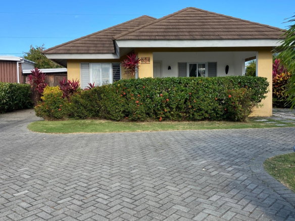 First image of 634-breadfruit Richmond Estate in Laughlands, St. Ann, Jamaica - property is For Rent