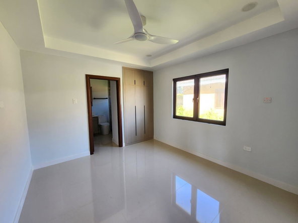 Twelfth image of 40 Oak Estate in Greater Portmore, St. Catherine, Jamaica - property is For Rent