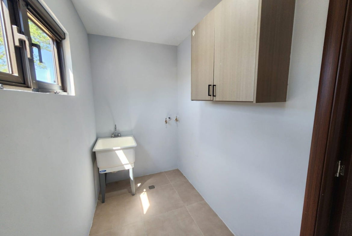 Fifteenth image of 40 Oak Estate in Greater Portmore, St. Catherine, Jamaica - property is For Rent