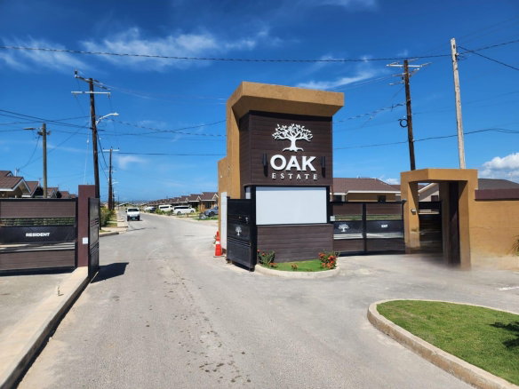 First image of 40 Oak Estate in Greater Portmore, St. Catherine, Jamaica - property is For Rent