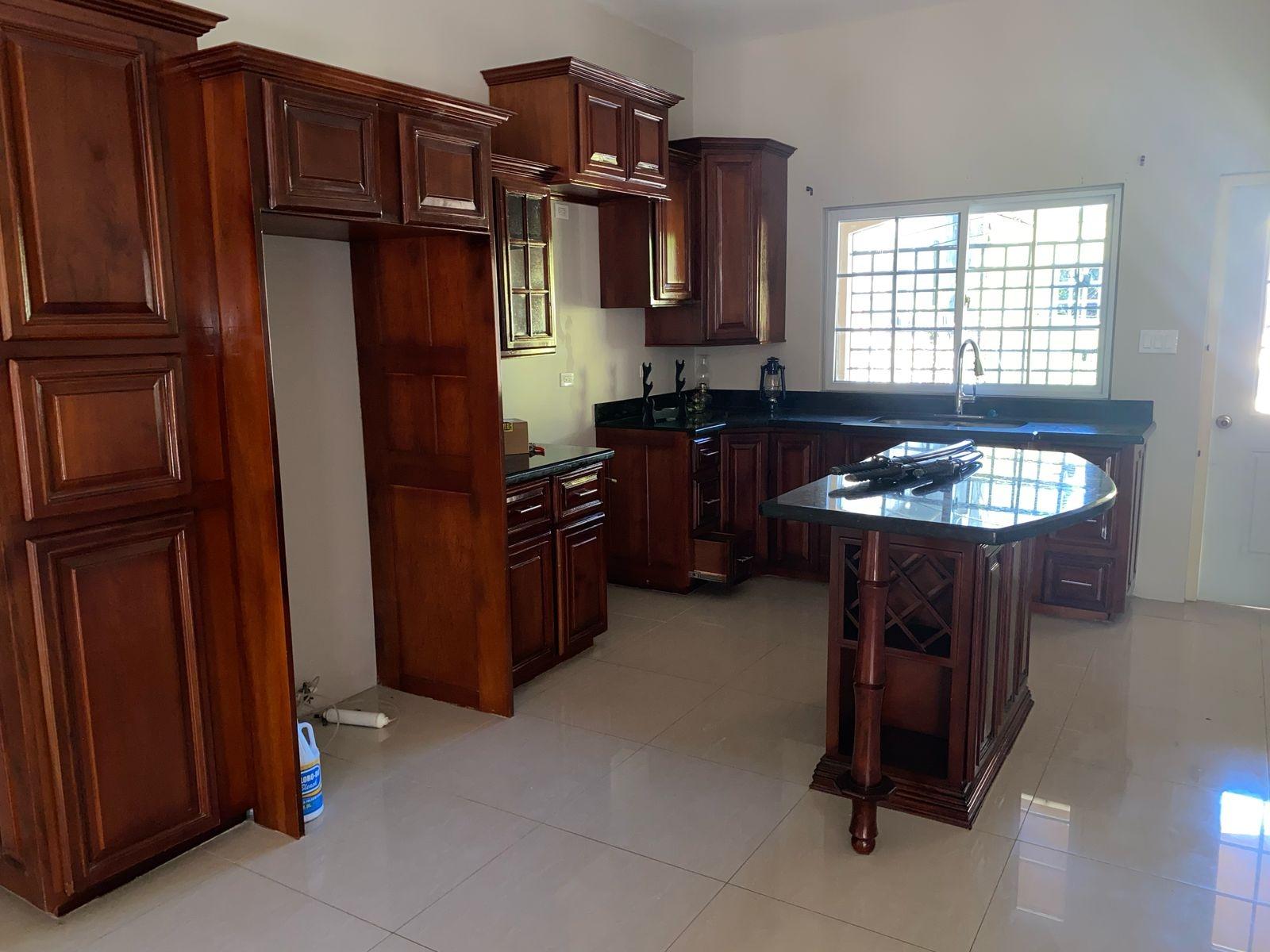 Sixth image of 483 Mammee Close, Portmore pi in Greater Portmore, St. Catherine, Jamaica - property is For Rent