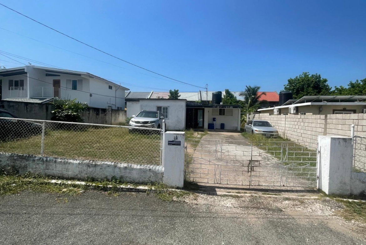 First image of 3a Upper Waterloo Close in Kingston 8, St. Andrew, Jamaica - property is For Sale