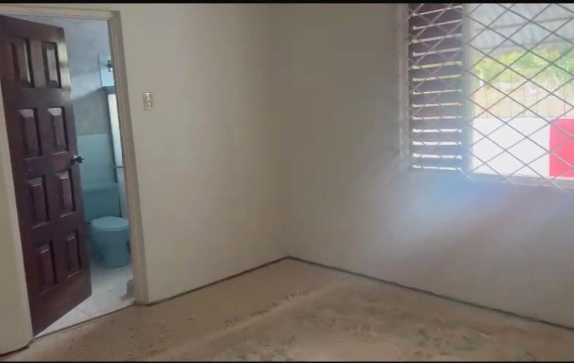 Second image of 139 Dunrobin Eve Close in Mandeville, Manchester, Jamaica - property is For Sale