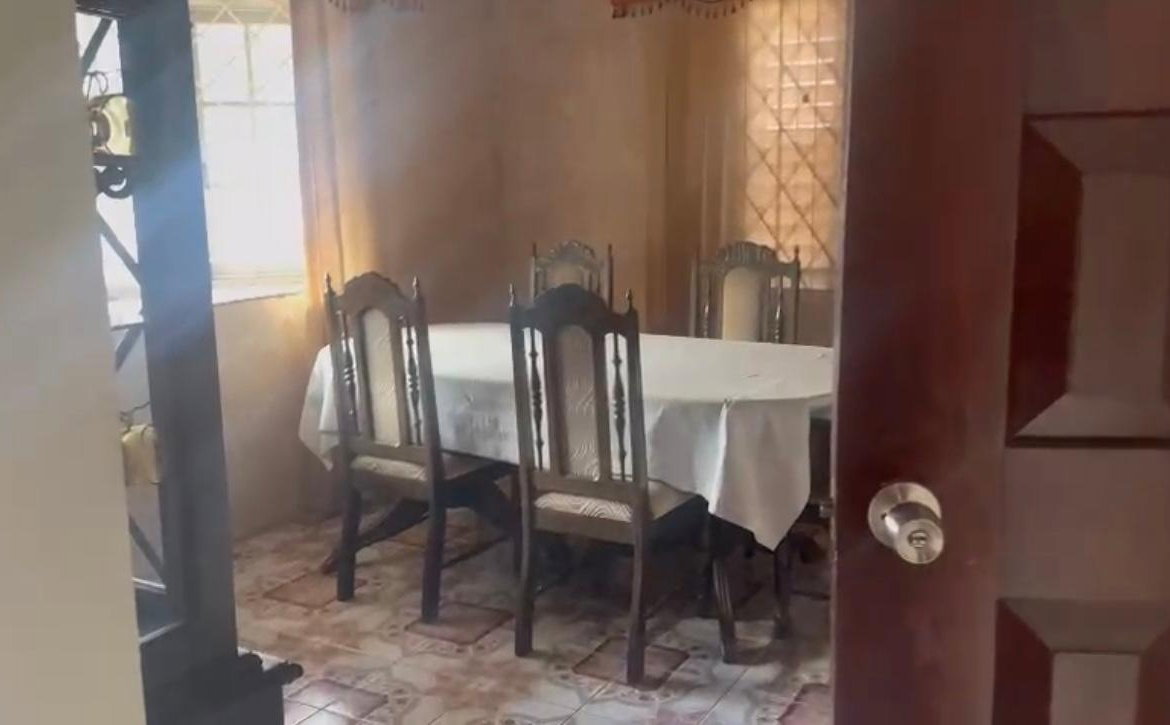 Fourth image of 139 Dunrobin Eve Close in Mandeville, Manchester, Jamaica - property is For Sale