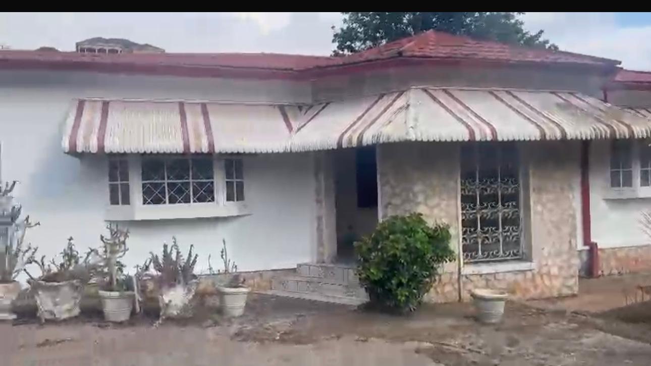 Fifth image of 139 Dunrobin Eve Close in Mandeville, Manchester, Jamaica - property is For Sale