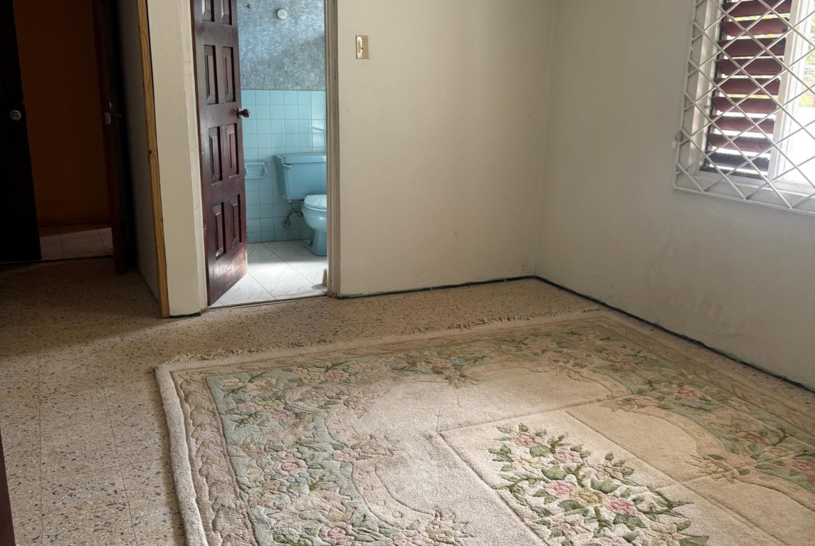 Sixth image of 139 Dunrobin Eve Close in Mandeville, Manchester, Jamaica - property is For Sale