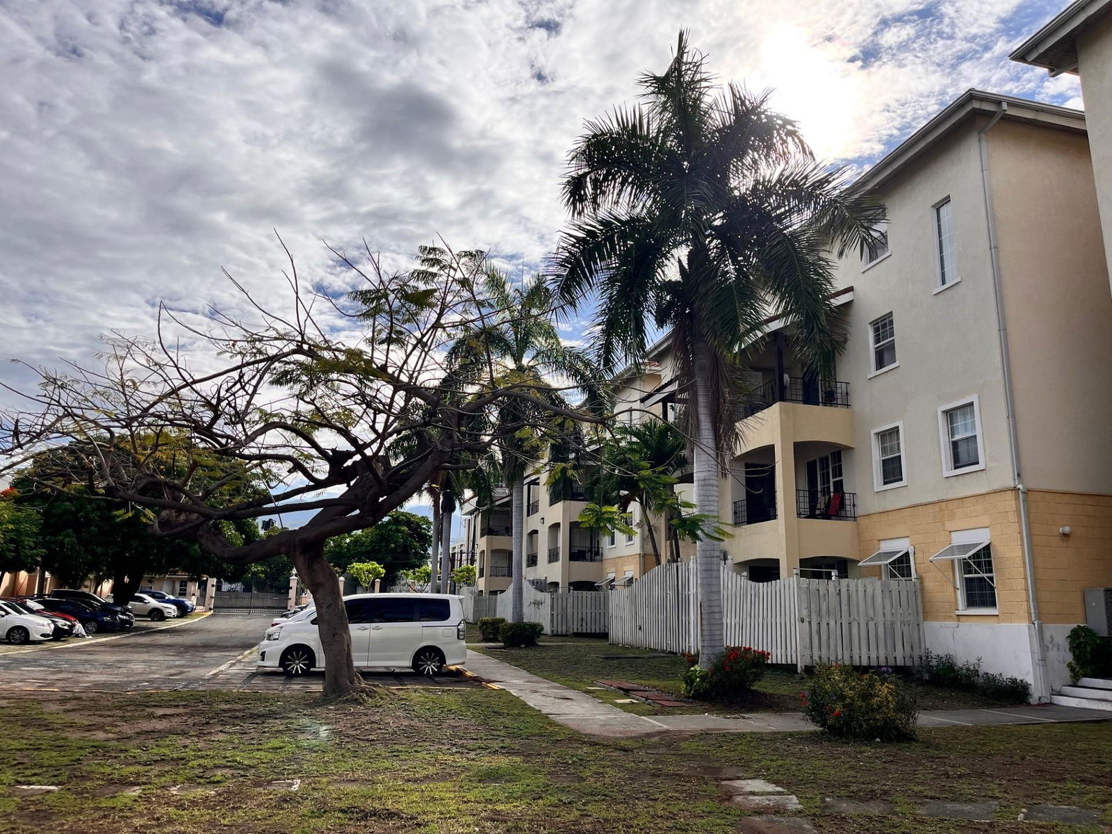 Charming-Ground-Floor-Apartment-for-Sale-in-St.-Andrew-Jamaica-9a-5-Winchester-Road Eighth image of 9a-5 Winchester Road in Kingston 10, St. Andrew, Jamaica - property is For Sale