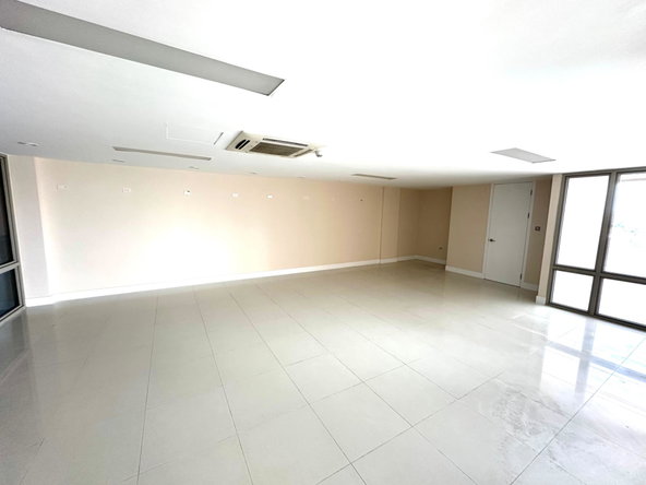 Fifth image of 20 South Avenue Kingston 10 in Kingston 10, St. Andrew, Jamaica - property is For Sale