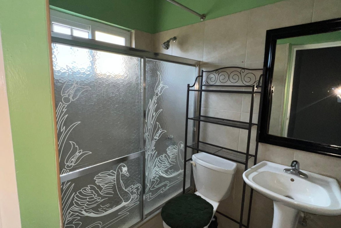 Fifth image of 15-14 Washington Drive, Kgn 10 in Kingston 10, St. Andrew, Jamaica - property is For Rent