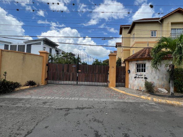 First image of 15-14 Washington Drive, Kgn 10 in Kingston 10, St. Andrew, Jamaica - property is For Rent