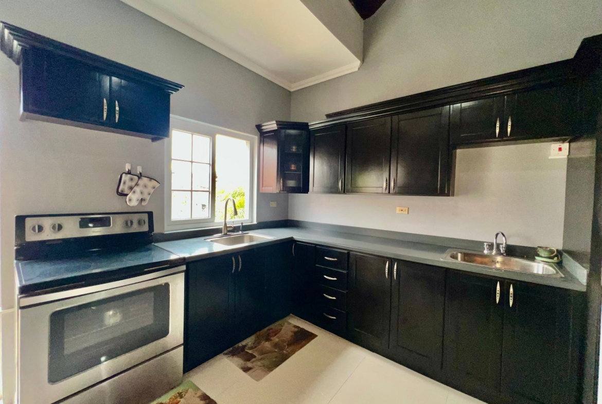 Ninth image of 15-14 Washington Drive, Kgn 10 in Kingston 10, St. Andrew, Jamaica - property is For Rent