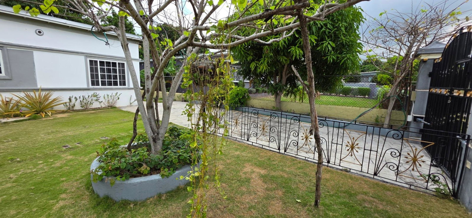 First image of C-2f Woodlawn Ave in Kingston 19, St. Andrew, Jamaica - property is For Rent