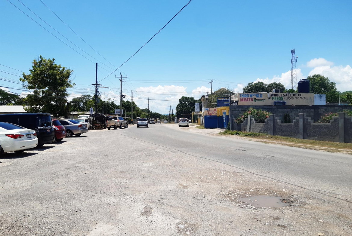 Seventh image of Freetown in Freetown, Clarendon, Jamaica - property is For Sale