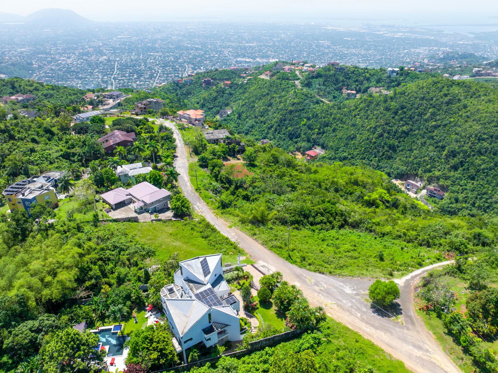 Eleventh image of 225 Aries Avenue Smokey Vale in Kingston 19, St. Andrew, Jamaica - property is For Sale