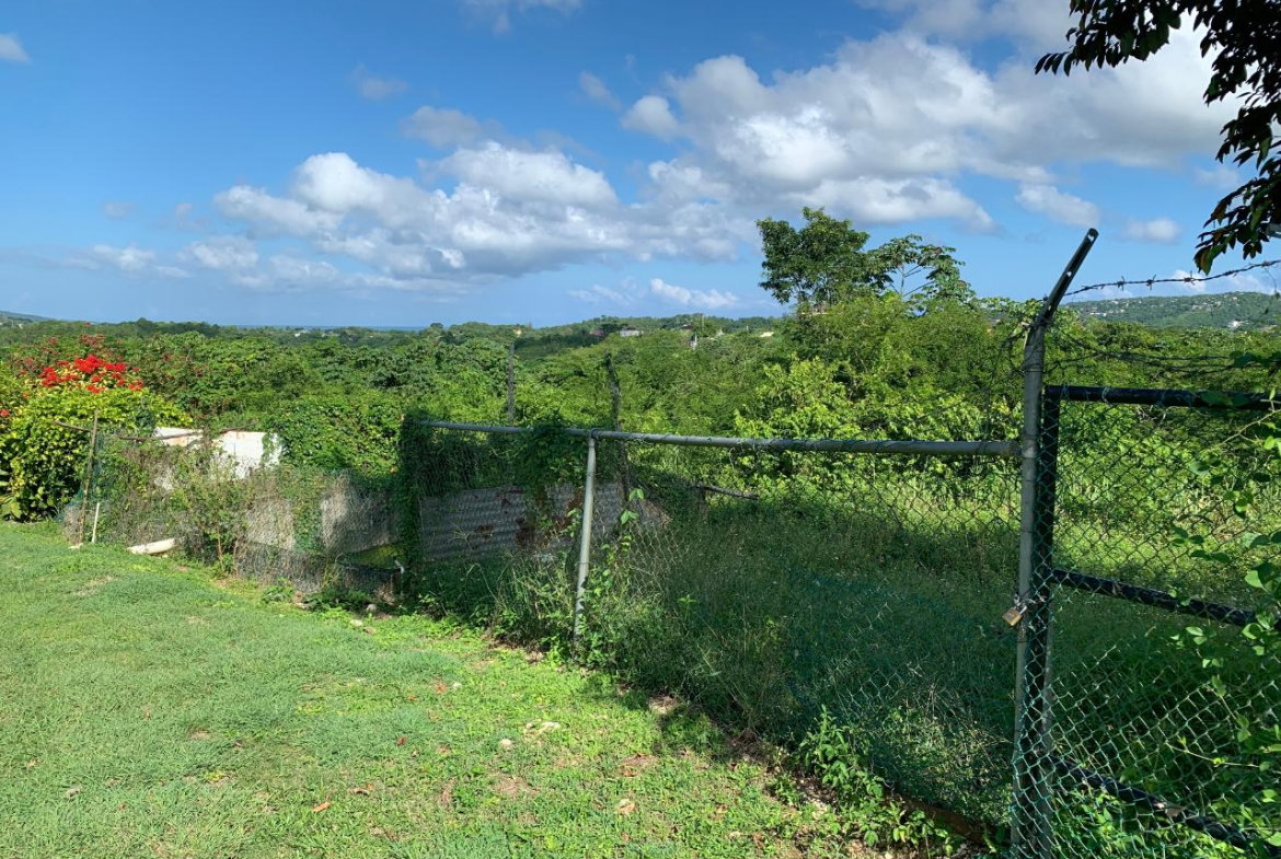 Fifteenth image of Fairfield/johns Hall Main in Montego Bay, St. James, Jamaica - property is For Sale