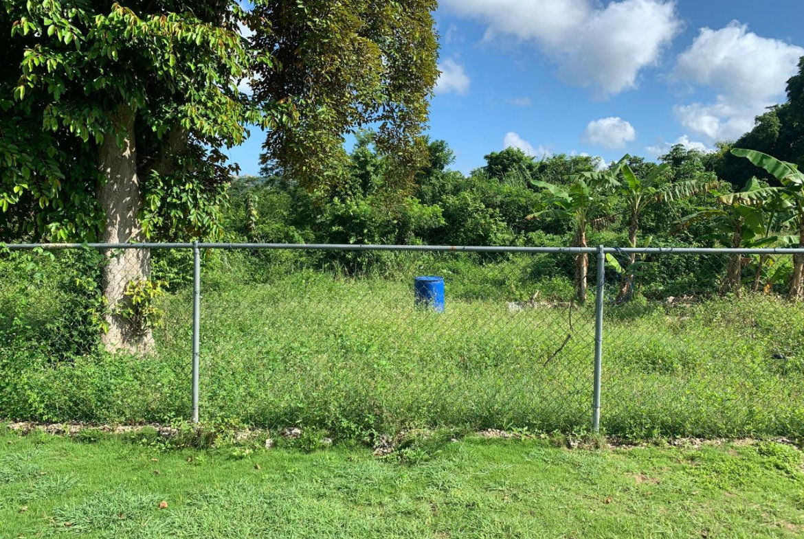 Sixteenth image of Fairfield/johns Hall Main in Montego Bay, St. James, Jamaica - property is For Sale
