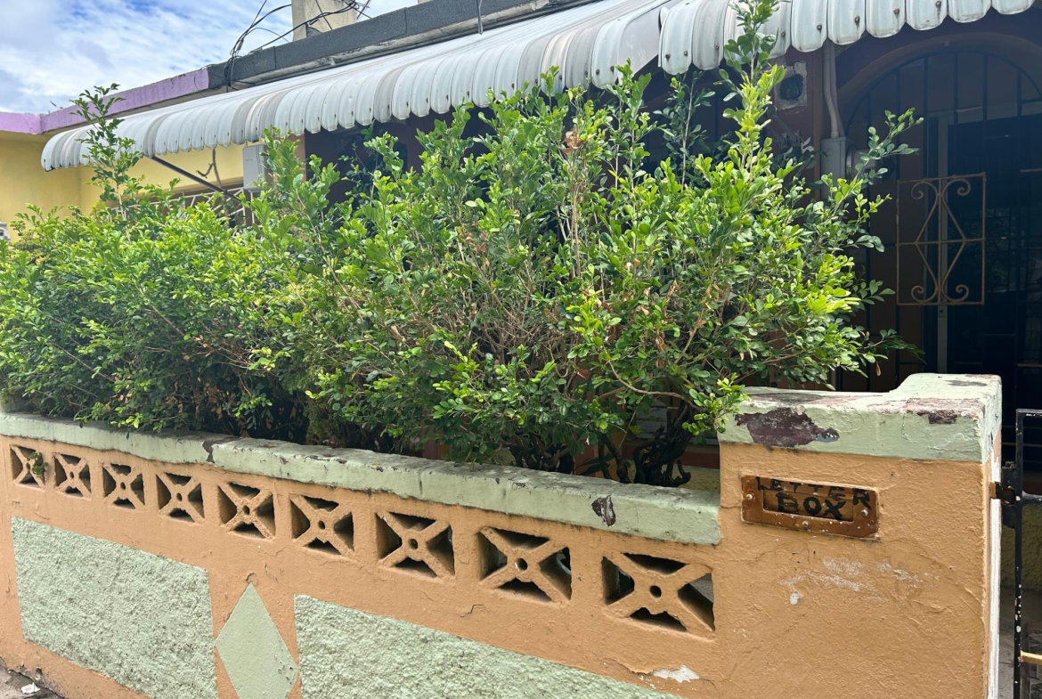 Fourth image of 355 Esperanzo Way in Bridgeport, St. Catherine, Jamaica - property is For Sale