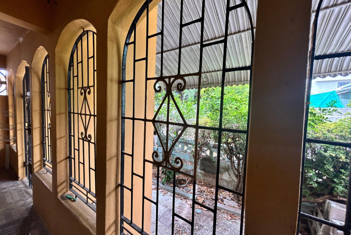 Sixth image of 355 Esperanzo Way in Bridgeport, St. Catherine, Jamaica - property is For Sale