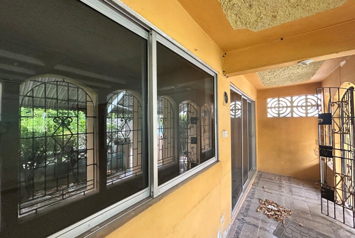 Seventh image of 355 Esperanzo Way in Bridgeport, St. Catherine, Jamaica - property is For Sale