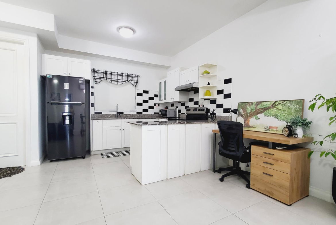 Fifth image of A304-10 Surbiton Road in Kingston 10, St. Andrew, Jamaica - property is For Rent
