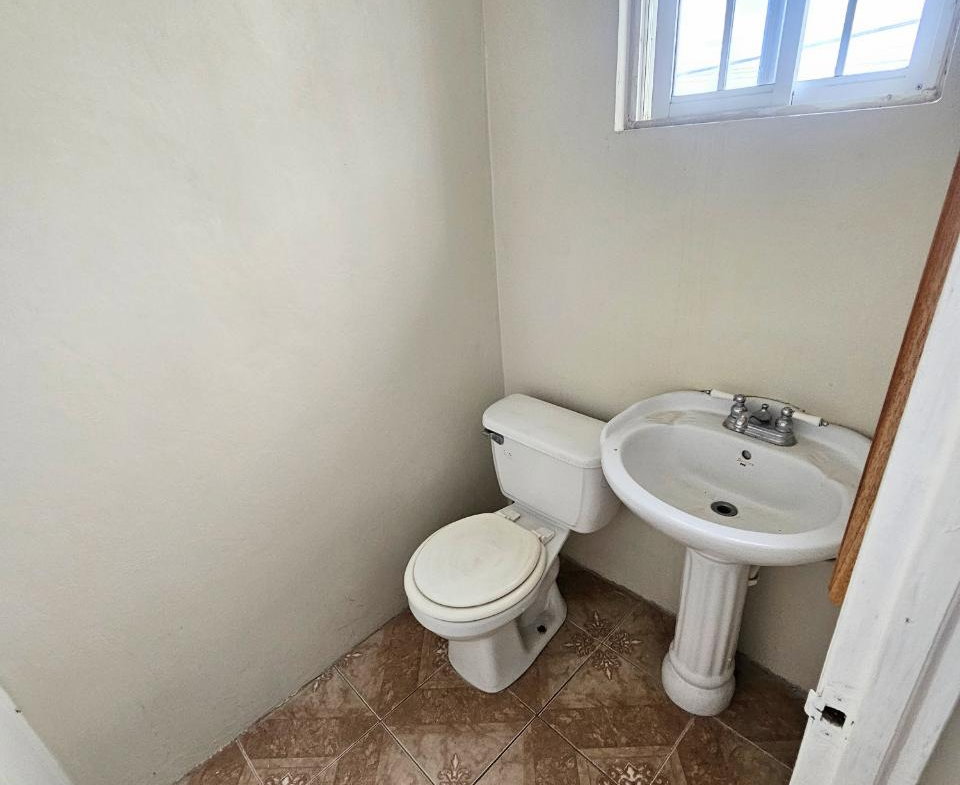 Fourteenth image of 5-911 Lilluput in Rose Hall, St. James, Jamaica - property is For Rent