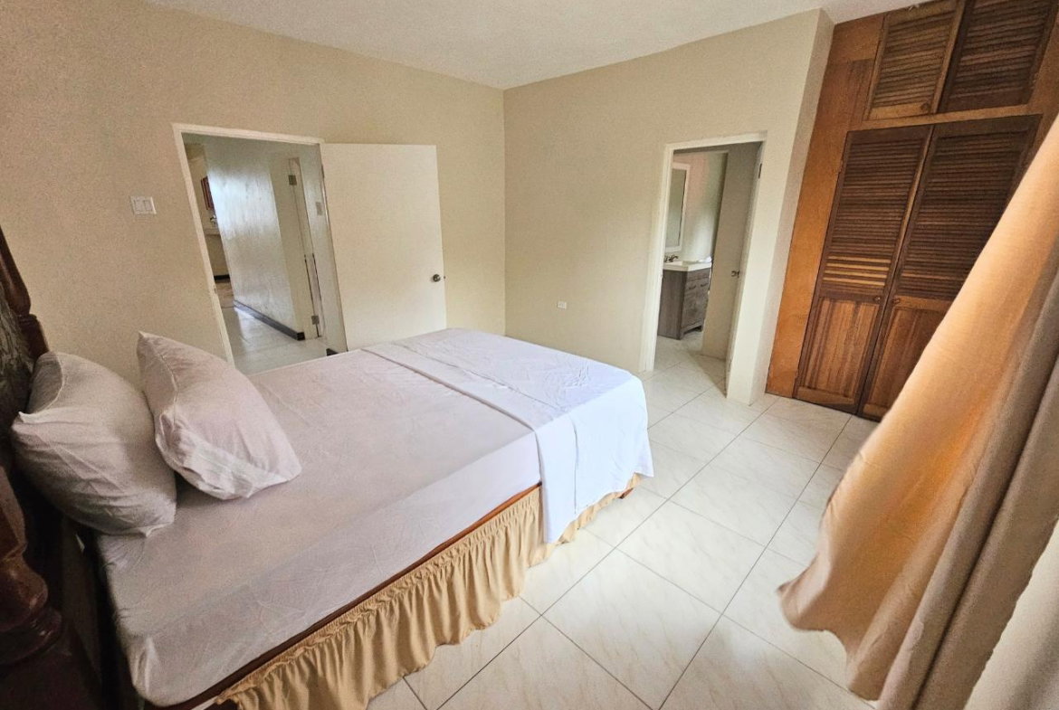 Thirtieth image of 5-911 Lilluput in Rose Hall, St. James, Jamaica - property is For Rent