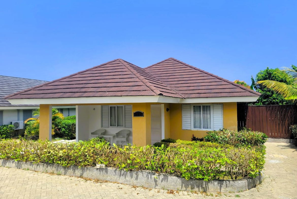 Second image of 517- Papaya Avenue, Cool Shade in Priory, St. Ann, Jamaica - property is For Rent