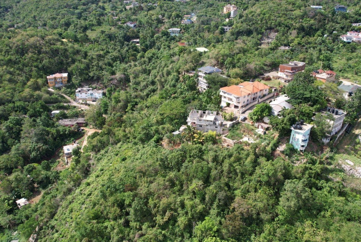Fifth image of 162b Cyprus Drive, Belvedere, in Kingston 19, St. Andrew, Jamaica - property is For Sale